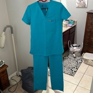 Figs Scrubs XXSTall Set